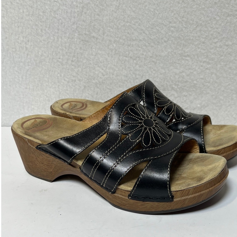 Dansko Womens Slide Sandals Floral Cutout Wedge Leather 41 Black Comfort Mules